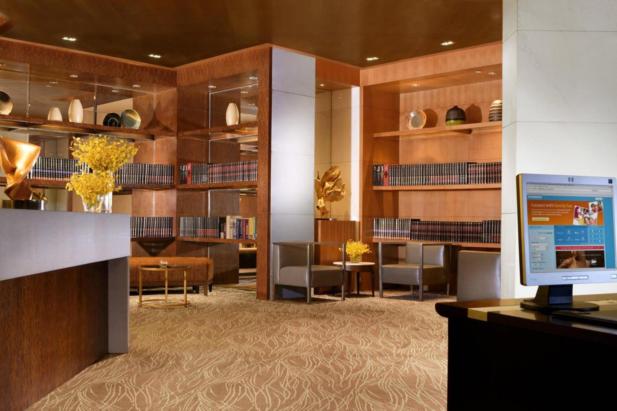 Sheraton Ningbo Hotel - Tianyi Square Екстериор снимка