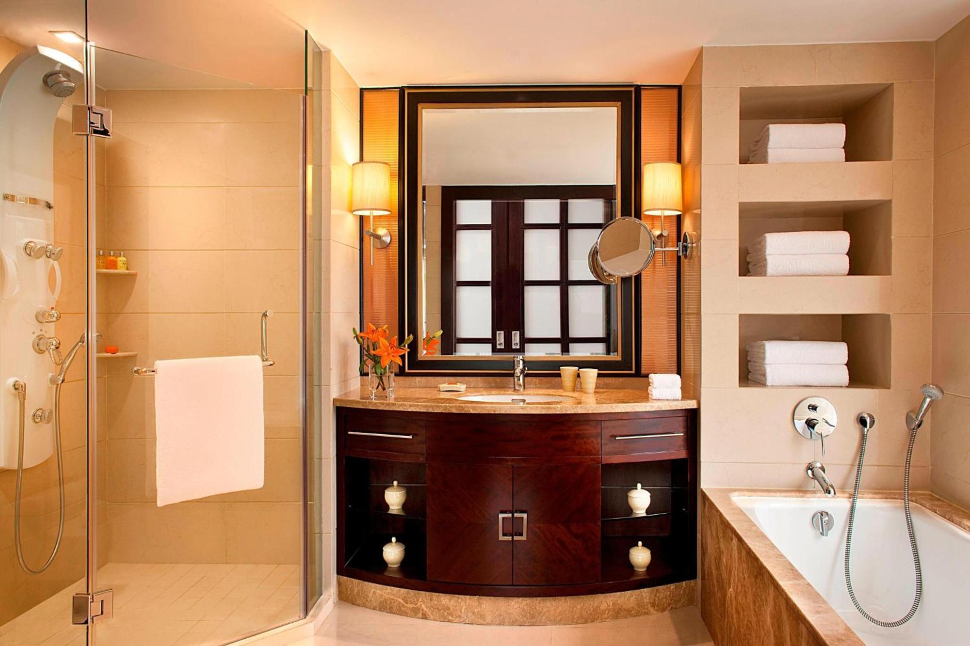 Sheraton Ningbo Hotel - Tianyi Square Екстериор снимка