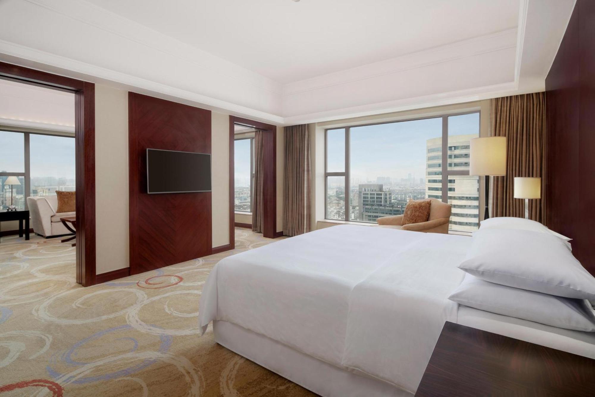 Sheraton Ningbo Hotel - Tianyi Square Екстериор снимка